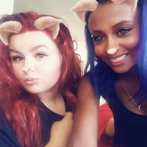 Meet your Posher, Casey